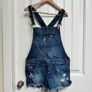 Guess Medium Wash Distressed Denim Romper Overall Shorts. Size XL